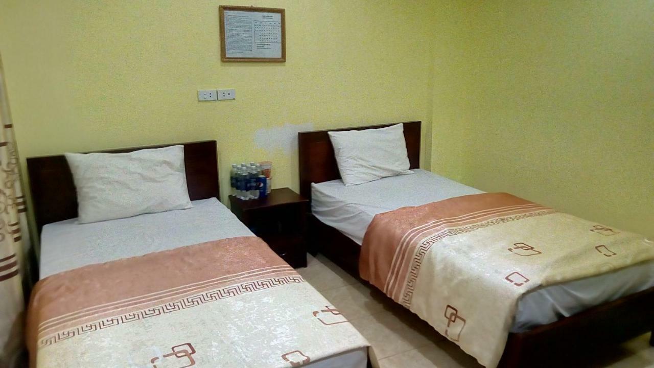 Hai Duong Hotel Hoa Binh Екстер'єр фото